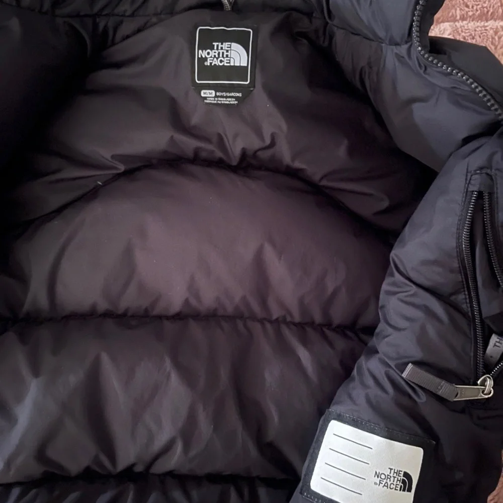 The North Face Black Puffer Jacket - Picture 3 of 4